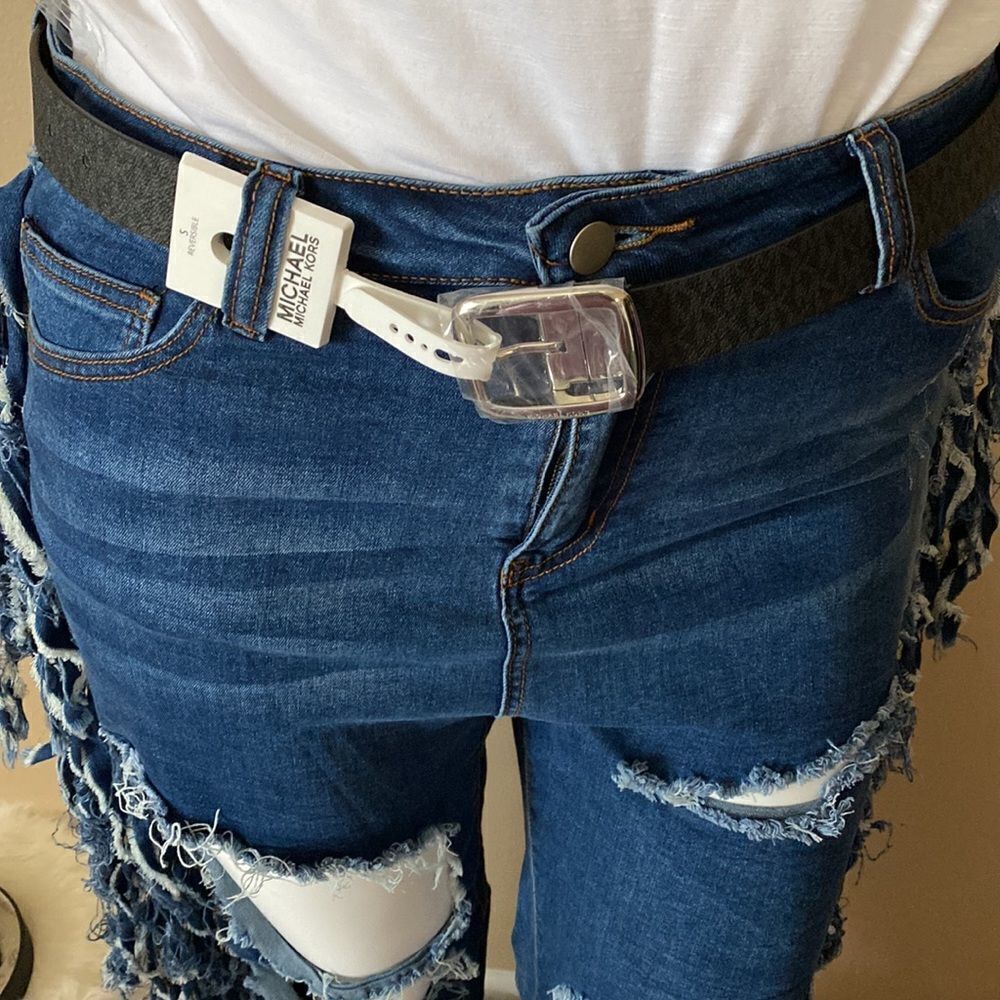 NWT Michael Kors Belt with Charm - Black/ Brown - Size Small - Picture 2 of 11